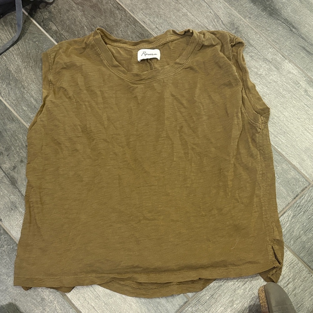 Rowan Olive Muscle Tee
